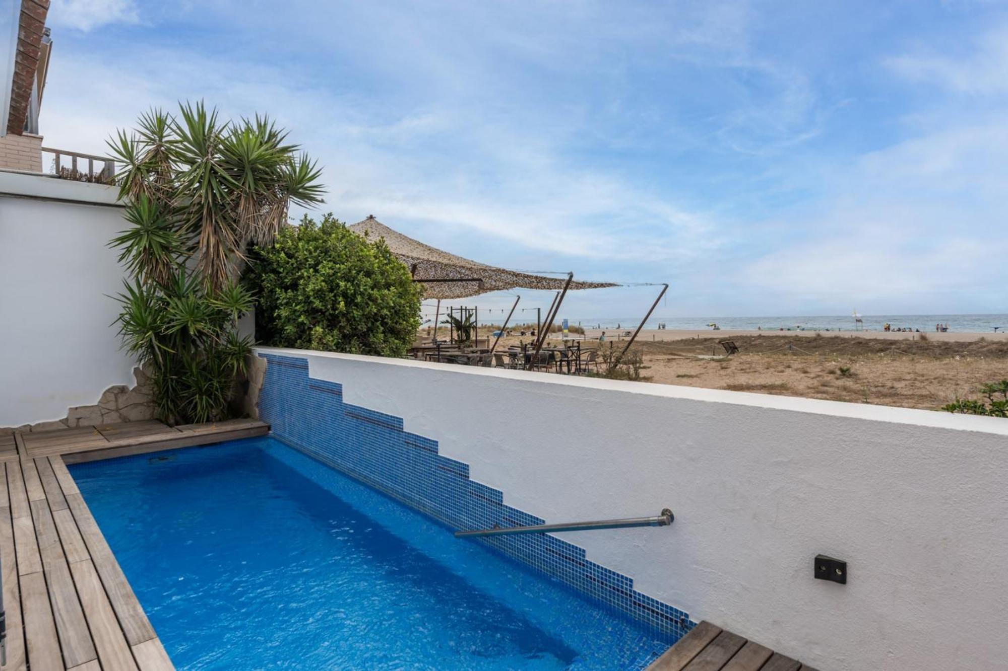 Hhbcn Beach House Castelldefels #3 Номер фото